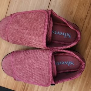 Silversts slippers